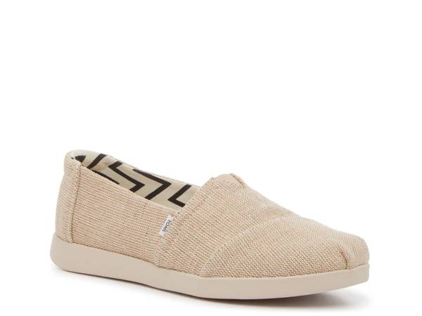 Click to shop Toms slip-on shoes at DSW Designer Shoe Warehouse.