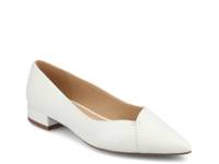 Carmin Flat White view