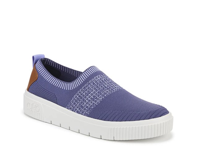 Vista Slip-On Sneaker
