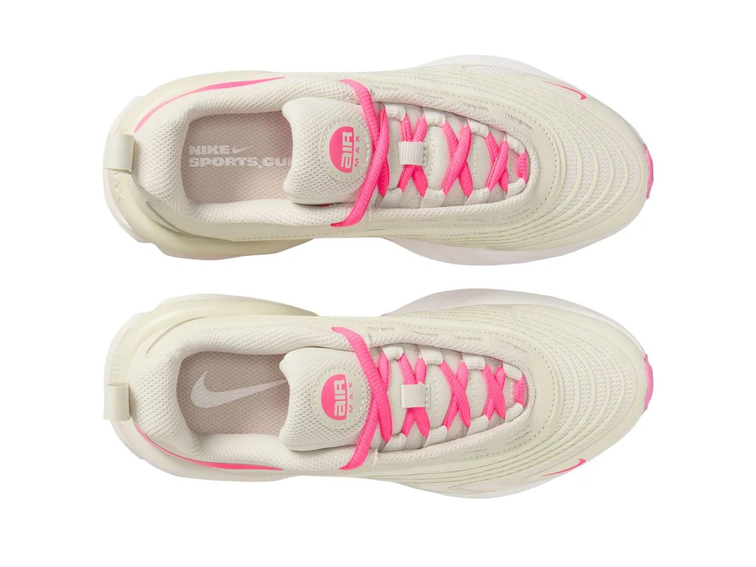 Air Max Fire Sneaker