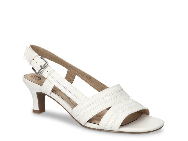 Meghan Sandal