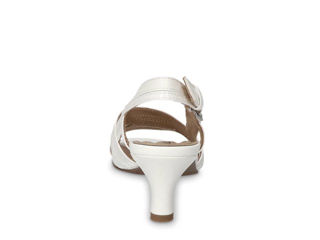 Meghan Sandal