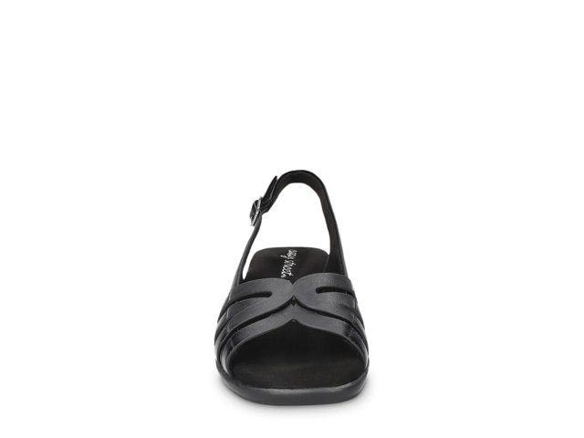 Jovita Sandal