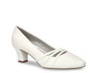 Cristiny Pump White view