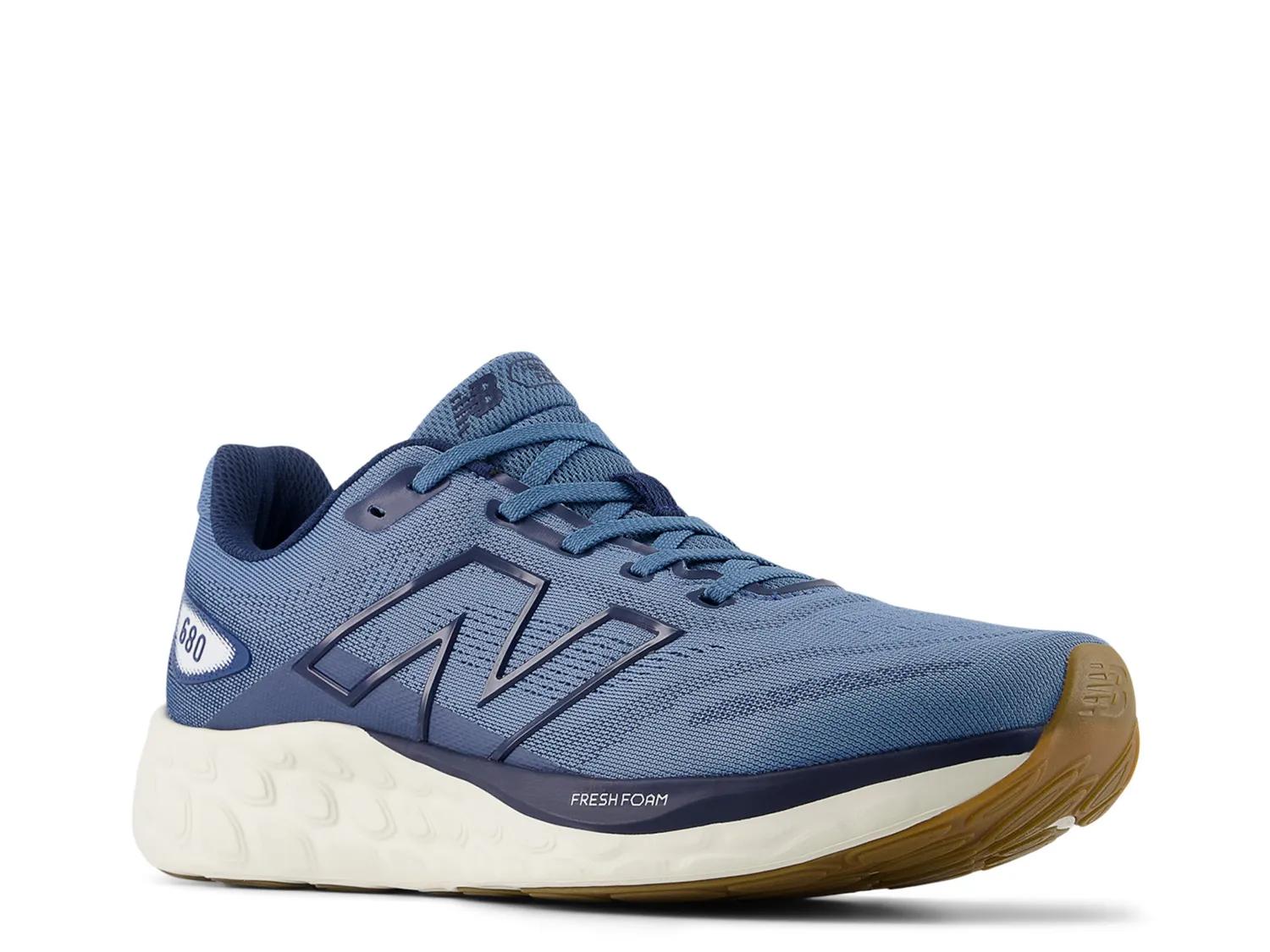 Fresh Foam 680 v8 Sneaker - Men's - image 2