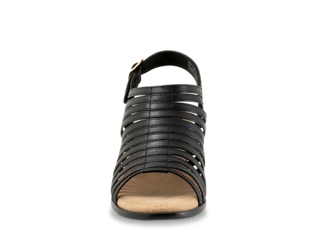 Midge Sandal
