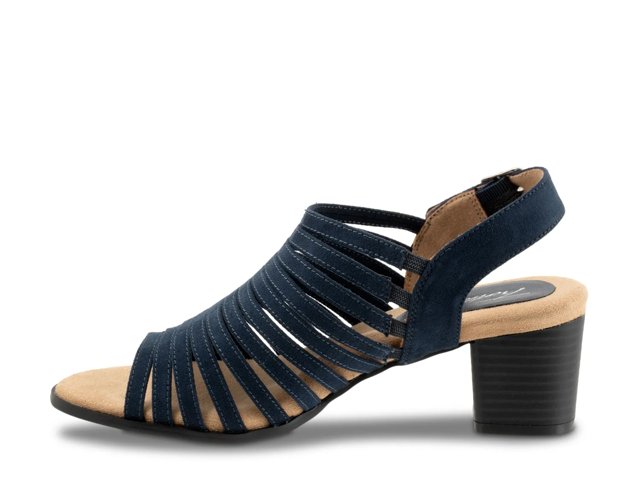 Midge Sandal