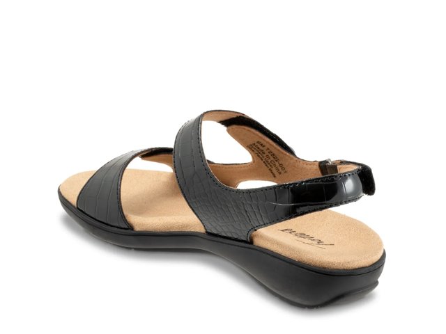 Romi Sandal