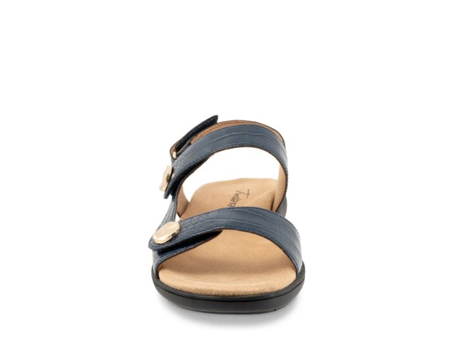 Romi Sandal