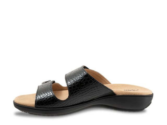 Ruthie Sandal