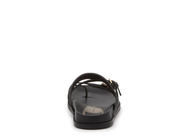 Dionna Sandal