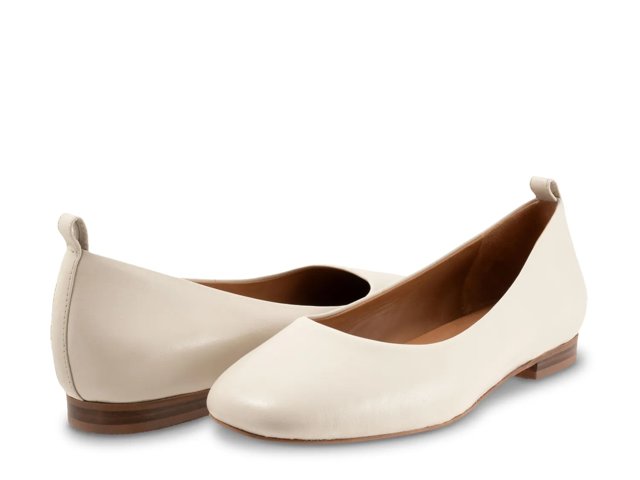 Kiris Ballet Flat