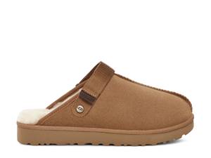 Featuring UGG Lanah Clog Slipper