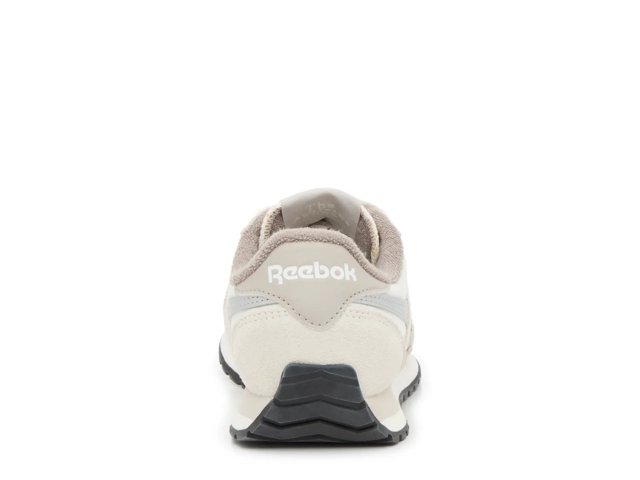 Classic AZ Sneaker - Women's