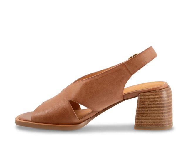 Isadora Sandal