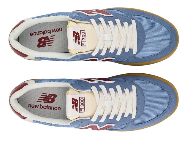 NEW NEW BALANCE men\'s 300 v3 court shoes in blue Man main image 4