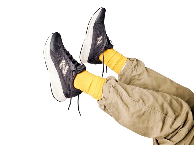 Catalyst Sneaker - Women's