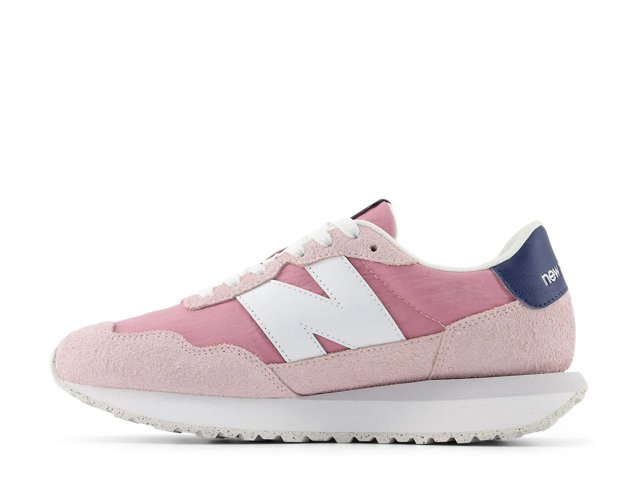 237 Sneaker - Women's