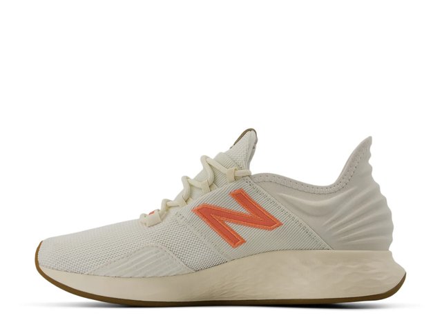 Fresh Foam Roav Running Shoe - Women's