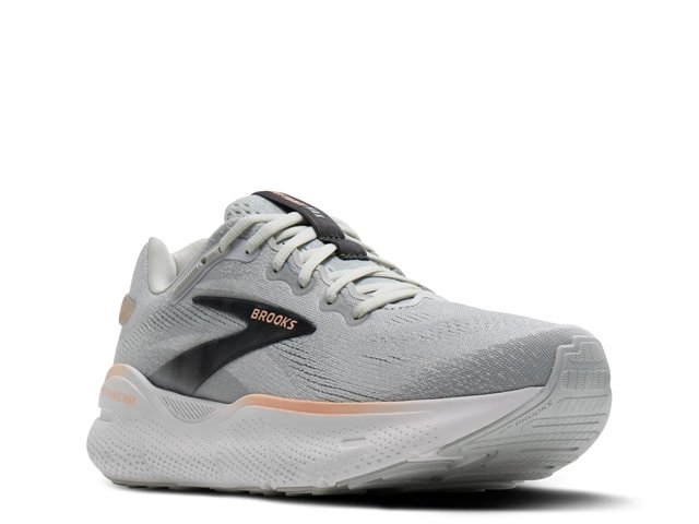 Defyance Max Running Shoe - Women's