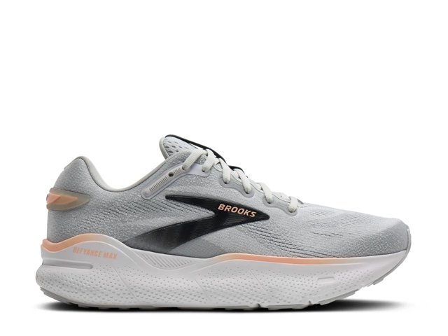 Defyance Max Running Shoe - Women's