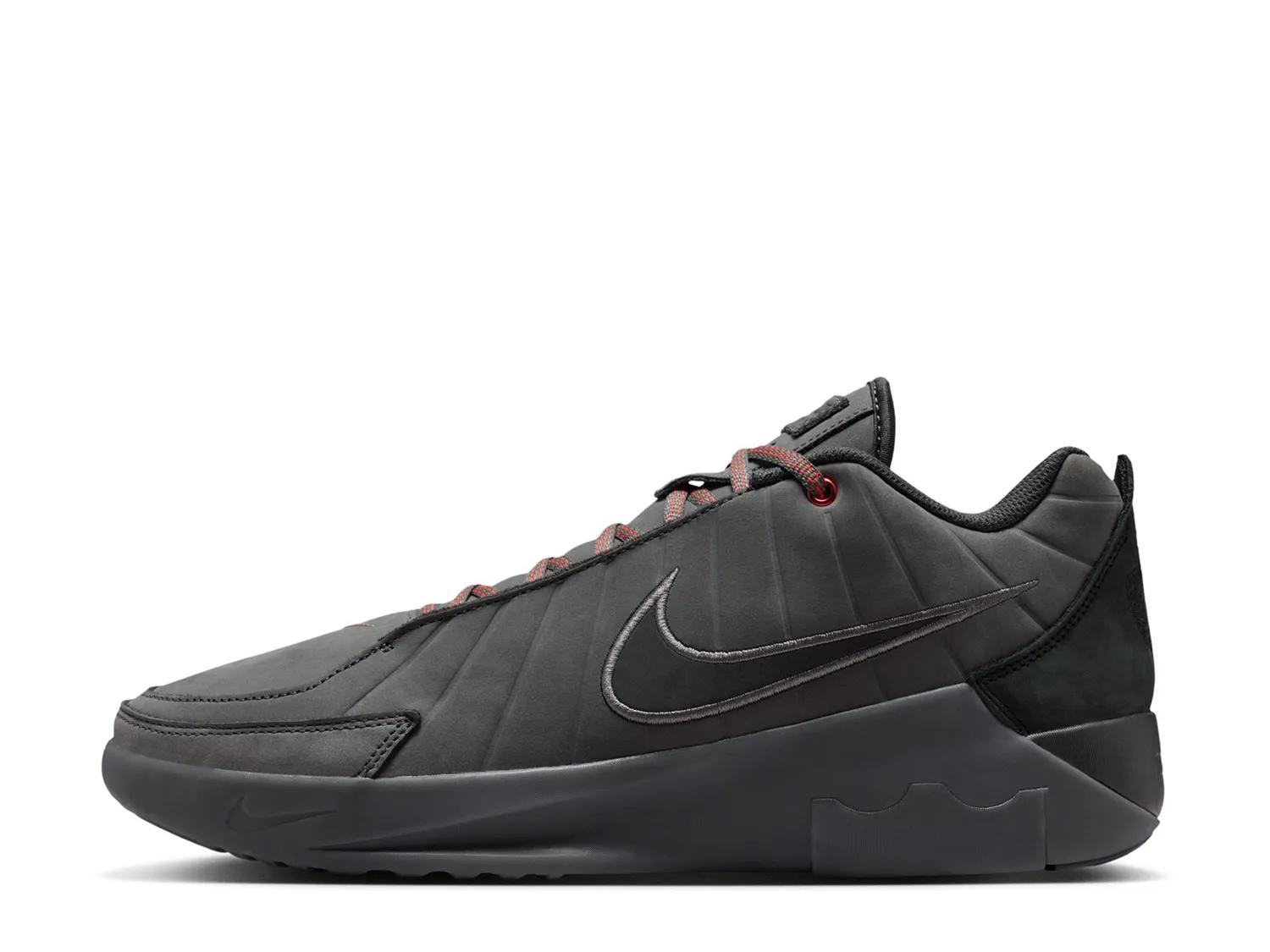 LeBron Witness 9 Basketball Shoe - Men's