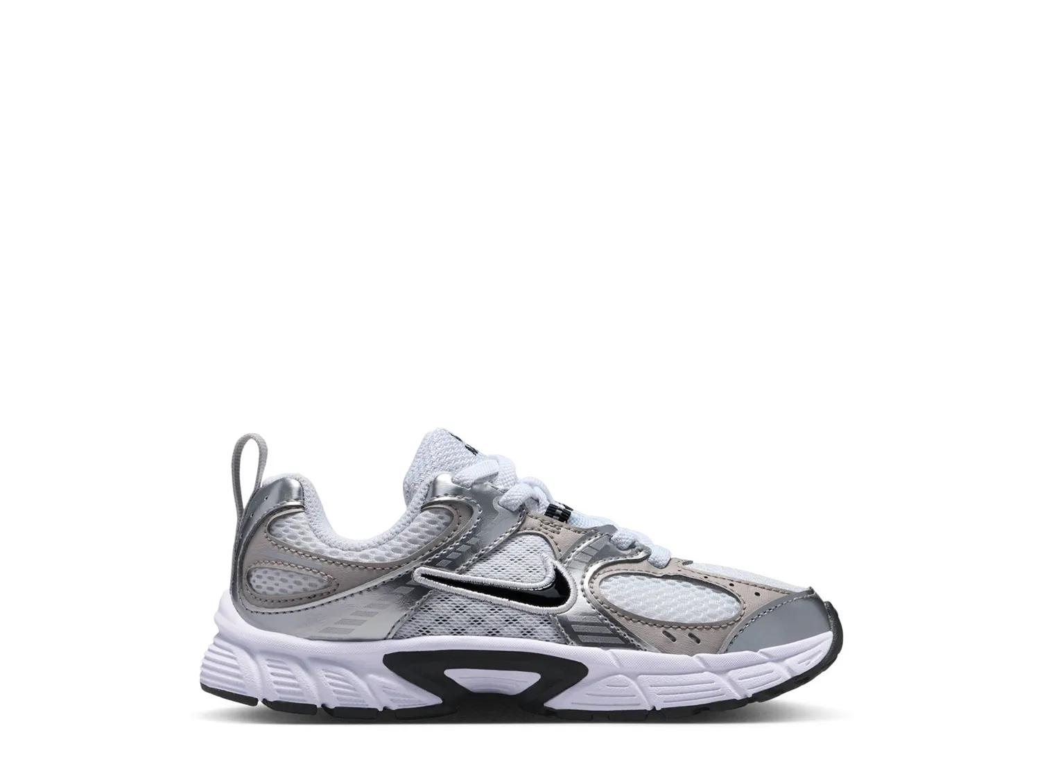 Nike V5 RNR Sneaker - Kids' - Free Shipping | DSW
