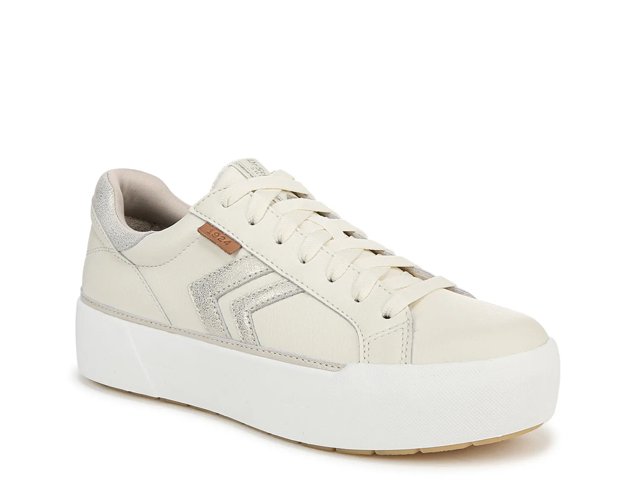 Young And Free Platform Sneaker - Women's