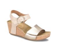 Eldorah Wedge Sandal Beige/Gold view