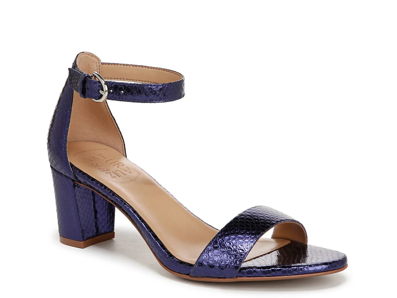 Vera Sandal