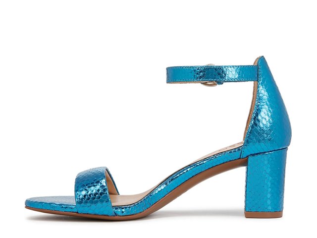 Vera Sandal
