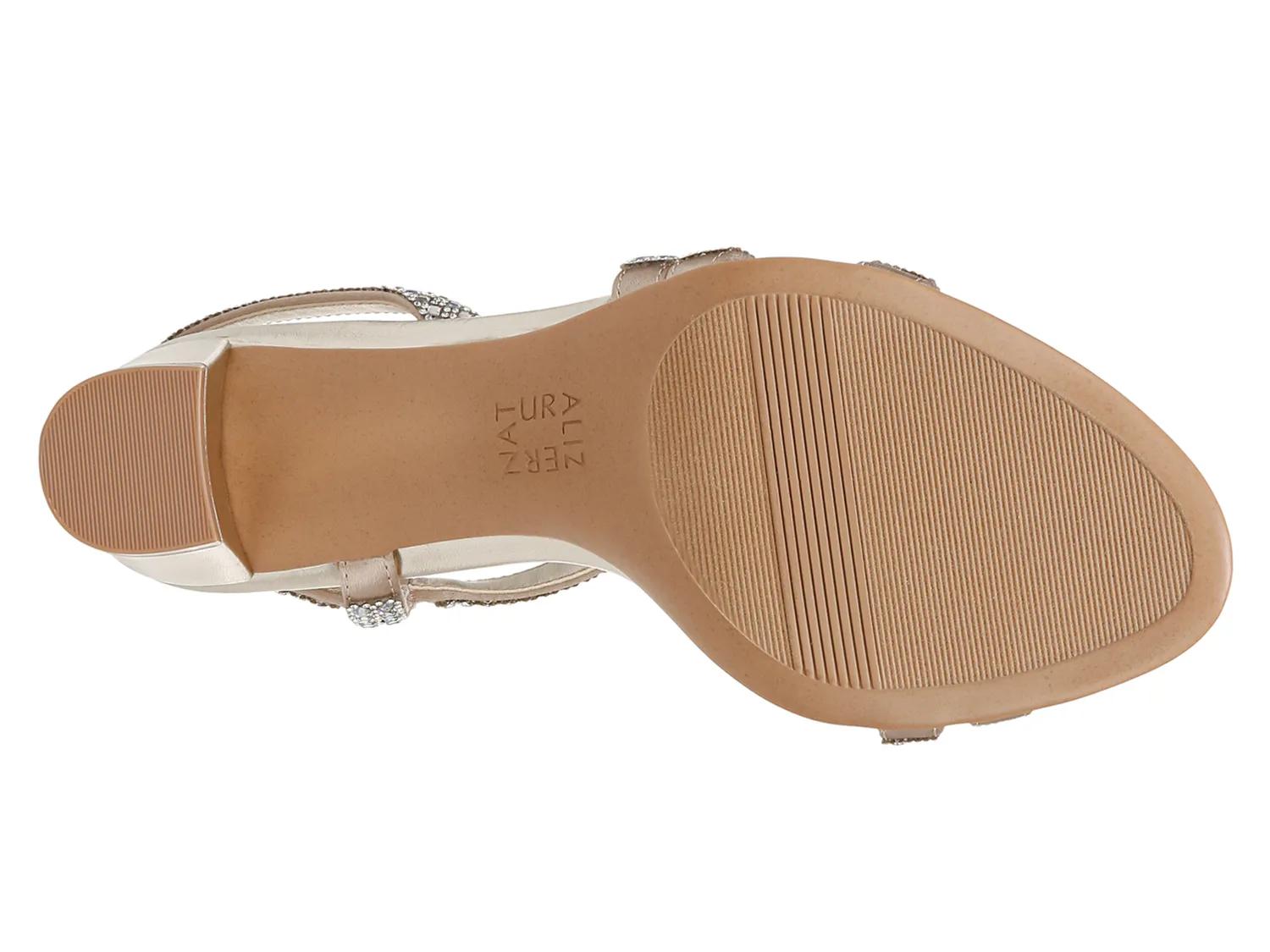 Vanessa Sandal