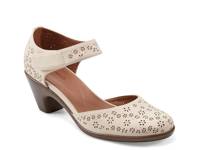 Caty Pump Off White view