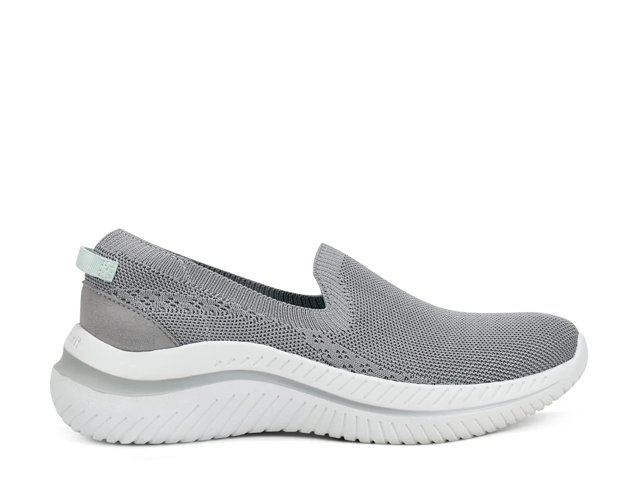 Golda Slip-On Sneaker - Women's