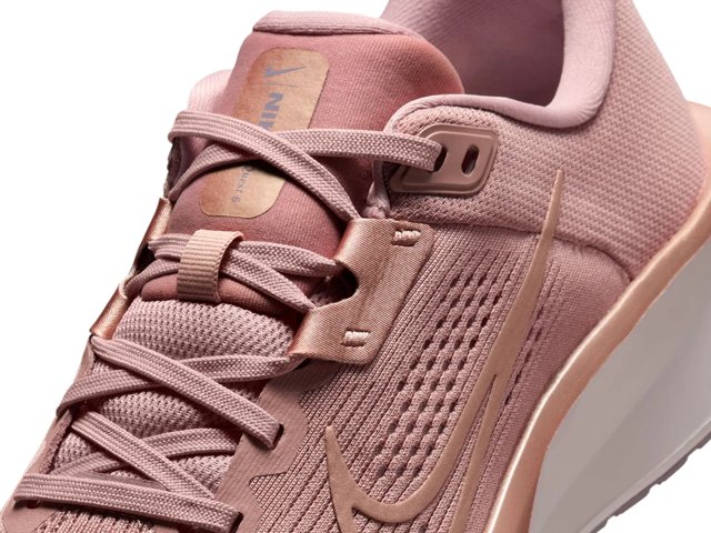 Nike Quest 6 Running Shoe - Women's - Free Shipping | DSW