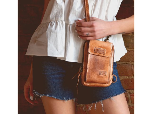 Alelike Crossbody