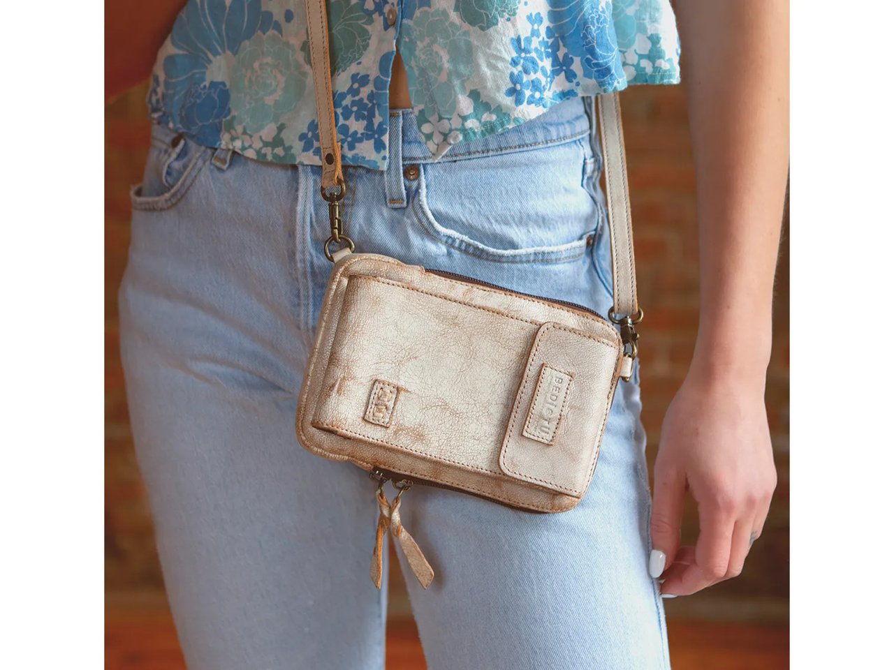 Alelike Crossbody