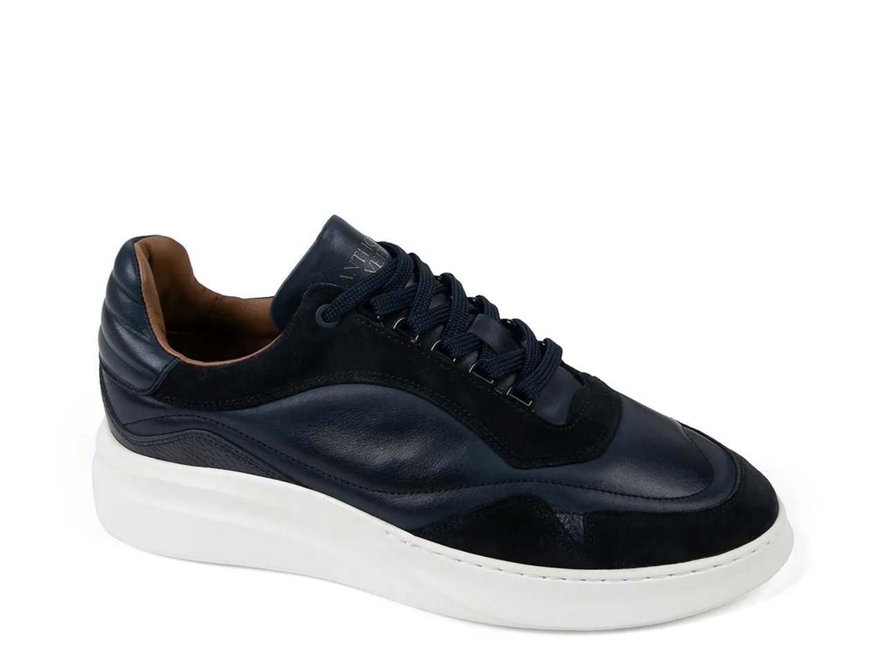 Nash Court Sneaker