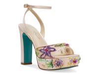 Viven Platform Sandal Off White view