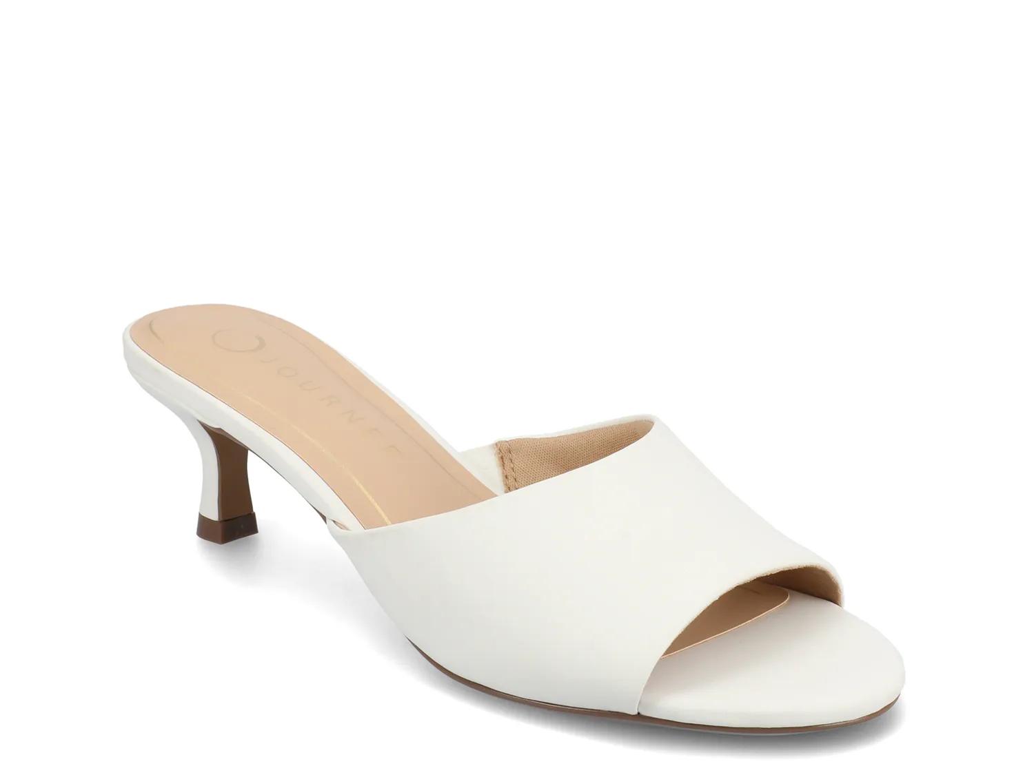 Journee Collection Jeylah Sandal | Women's | White | Size 7 | Sandals | Kitten