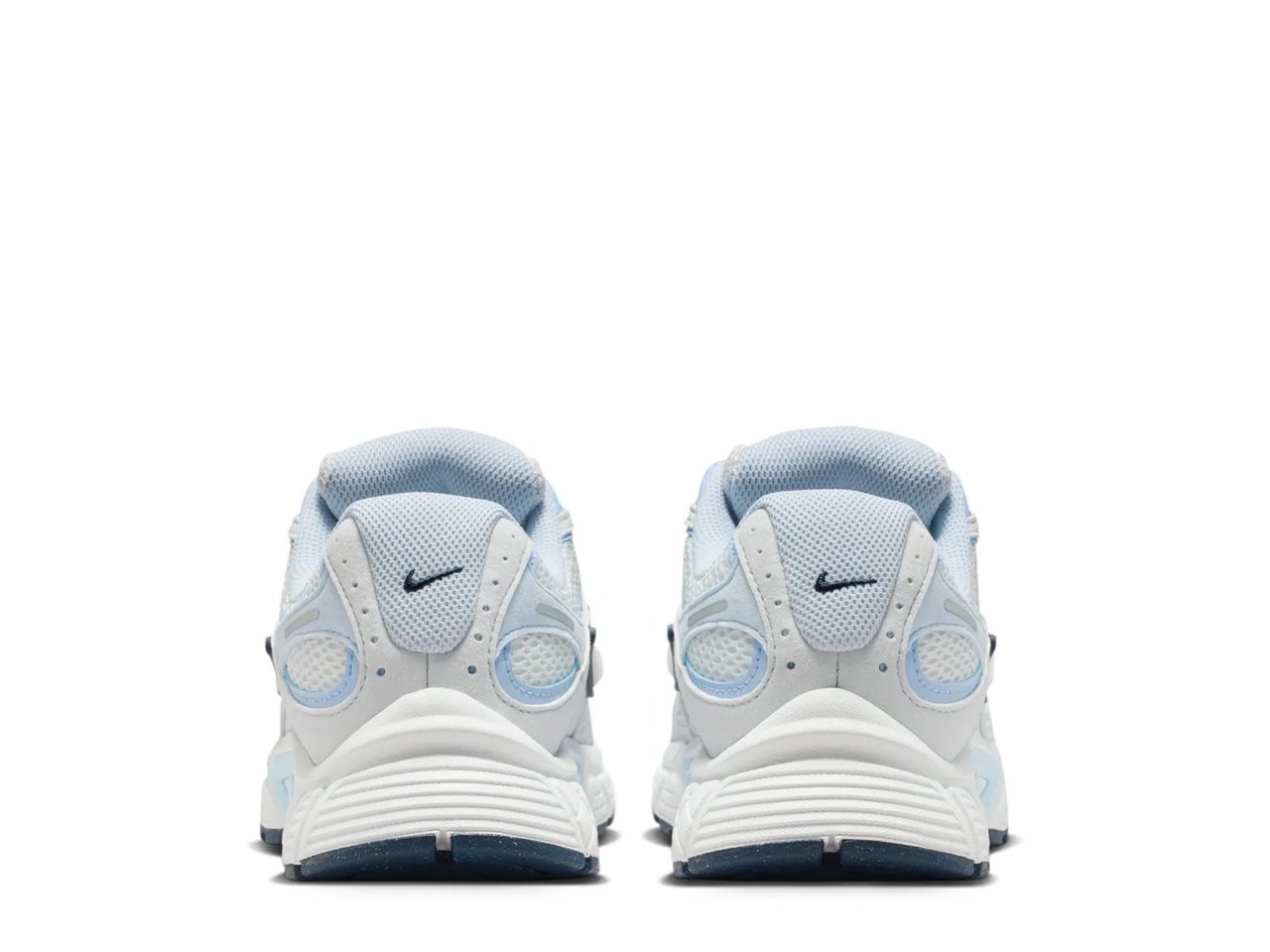 V5 RNR Sneaker - Women's