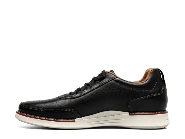 Launch Slip-On Sneaker