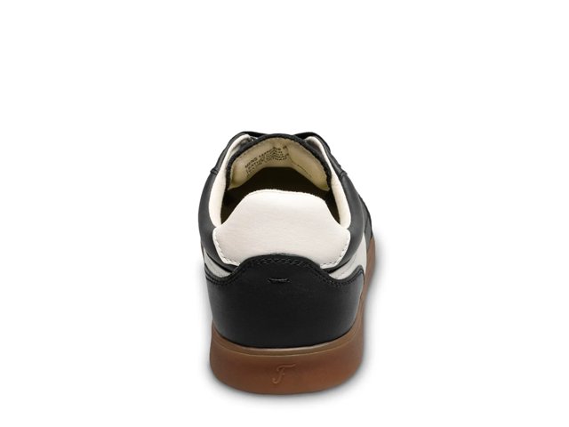 Pace T-Toe Sneaker