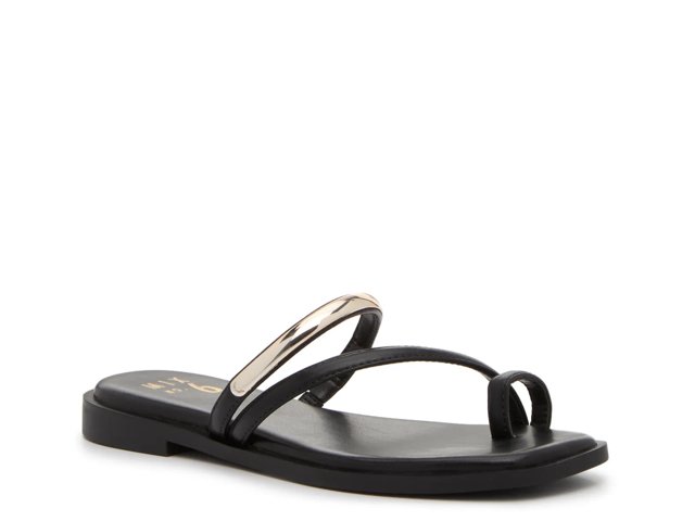 Nitta Sandal
