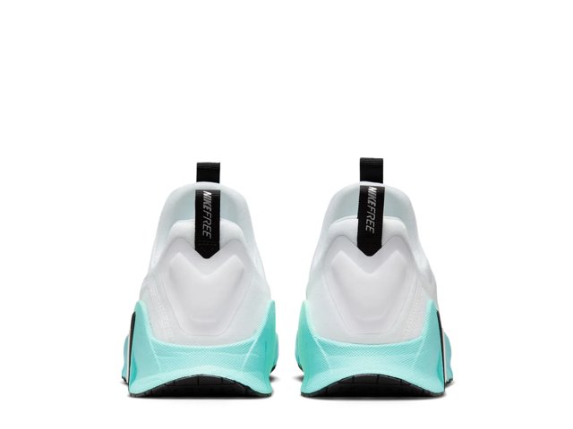 Free Metcon 6 Running Shoe - Women's