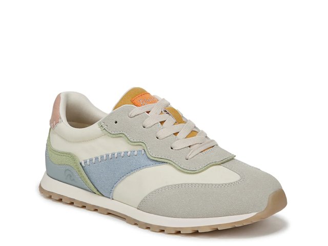 Valley Sneaker - Women's