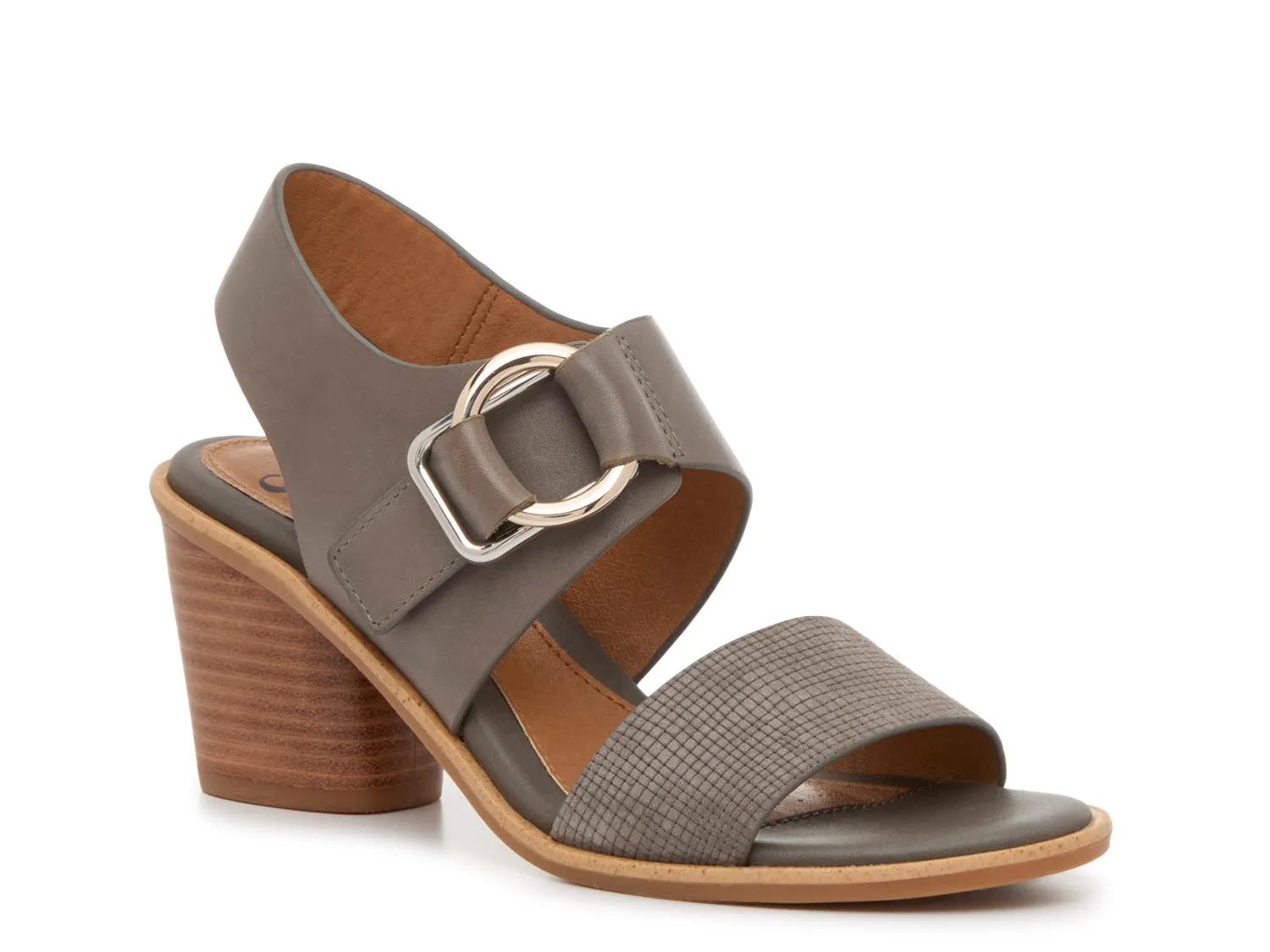 Martina Sandal - image 3