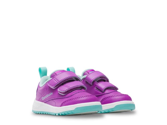 Weebok Clasp Low 2 Sneaker - Kids'