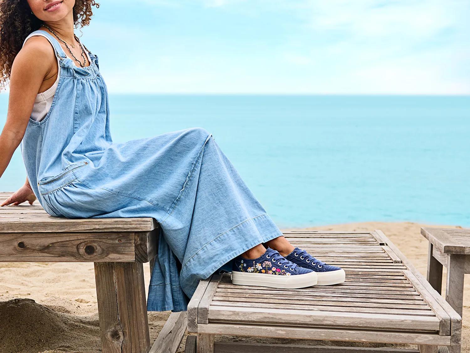 Sadie Sun Sneaker - Women's