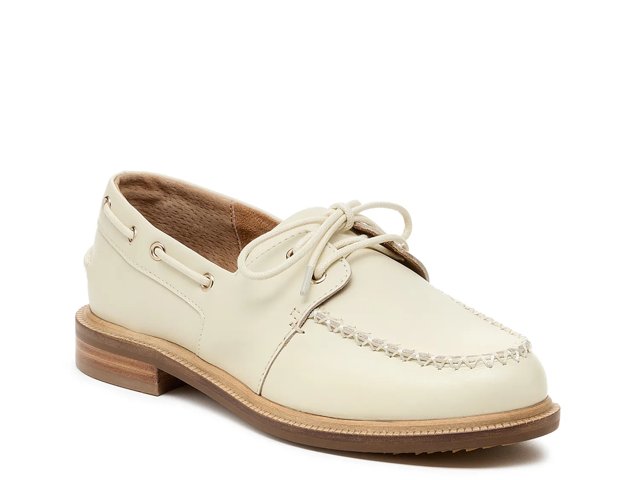 Linny Fox Boat Shoe